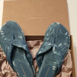 Anthropologie Size 37 Blue Puffy Thong Sandals. New in Box.
